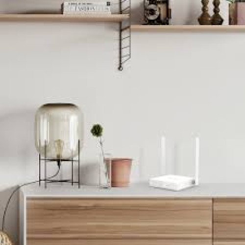 TP-Link TL-WR820N (V2) 300 Mbps Multi-Mode Wi-Fi Router