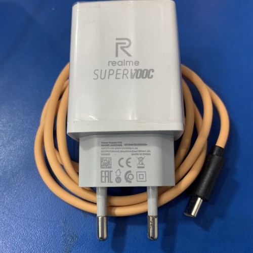Realme VOOC Flash Charger
